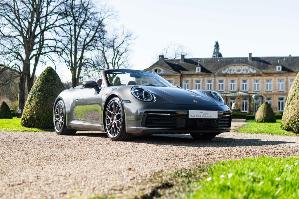 Porsche 992 Carrera 4S
