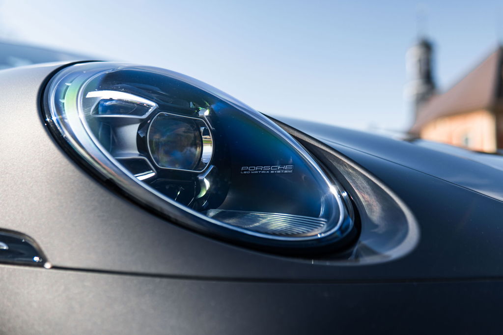 Porsche 992 Carrera 4S