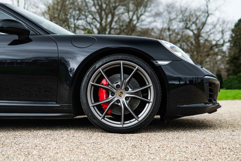 Porsche 991.2 Carrera 4S