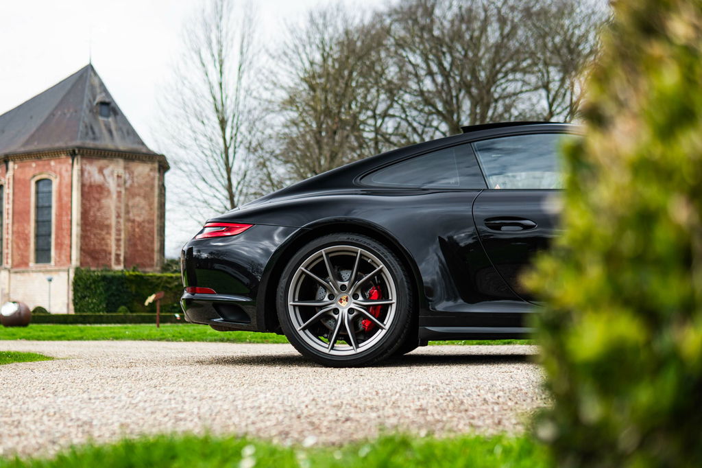 Porsche 991.2 Carrera 4S