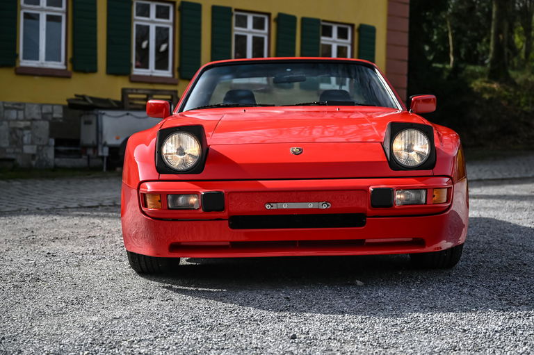Porsche 944 Coupé