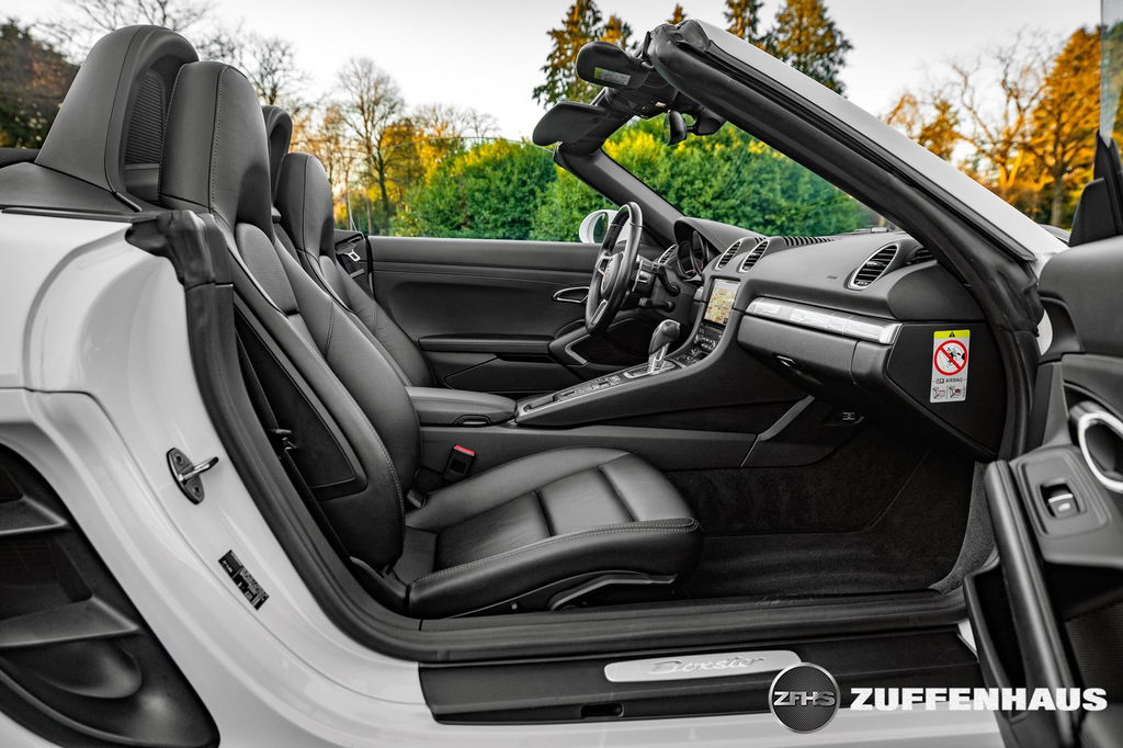 Porsche 718 Boxster