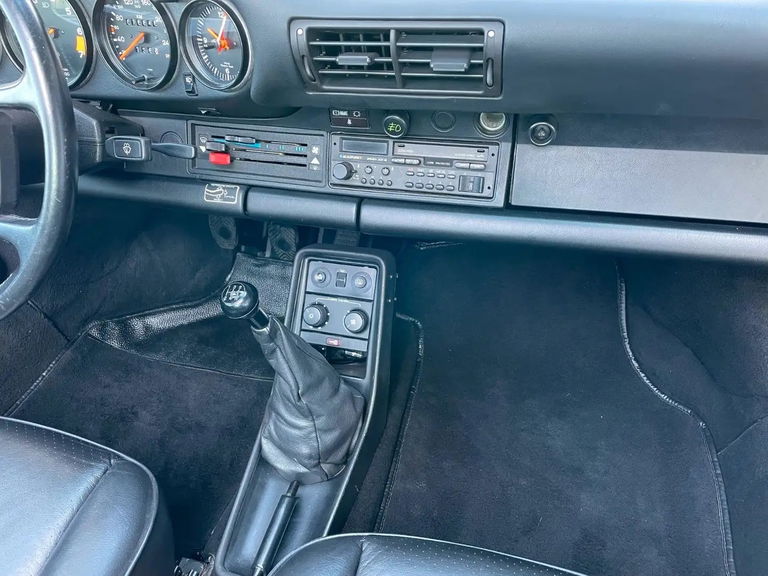 Porsche 911 Carrera 3.2 WTL