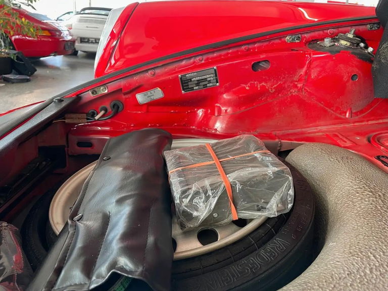 Porsche 911 Carrera 3.2 WTL