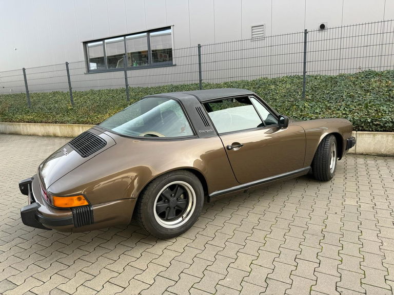 Porsche 911 SC