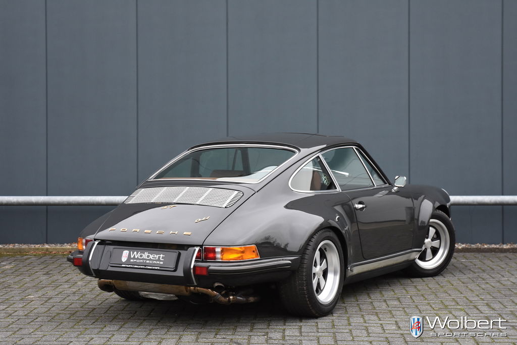 Porsche 911 Backdate