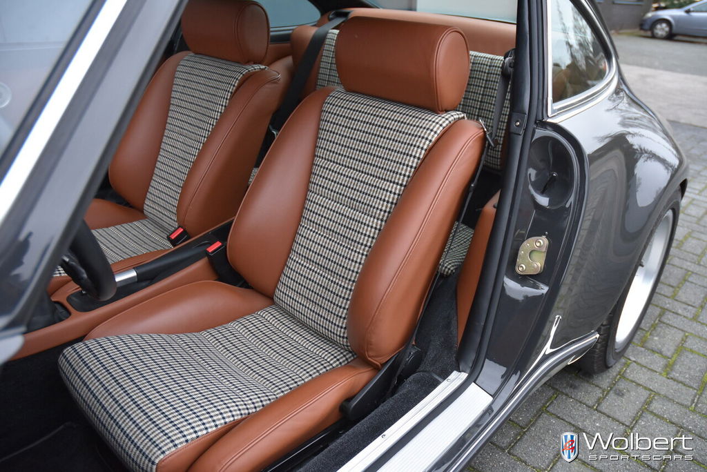 Porsche 911 Backdate