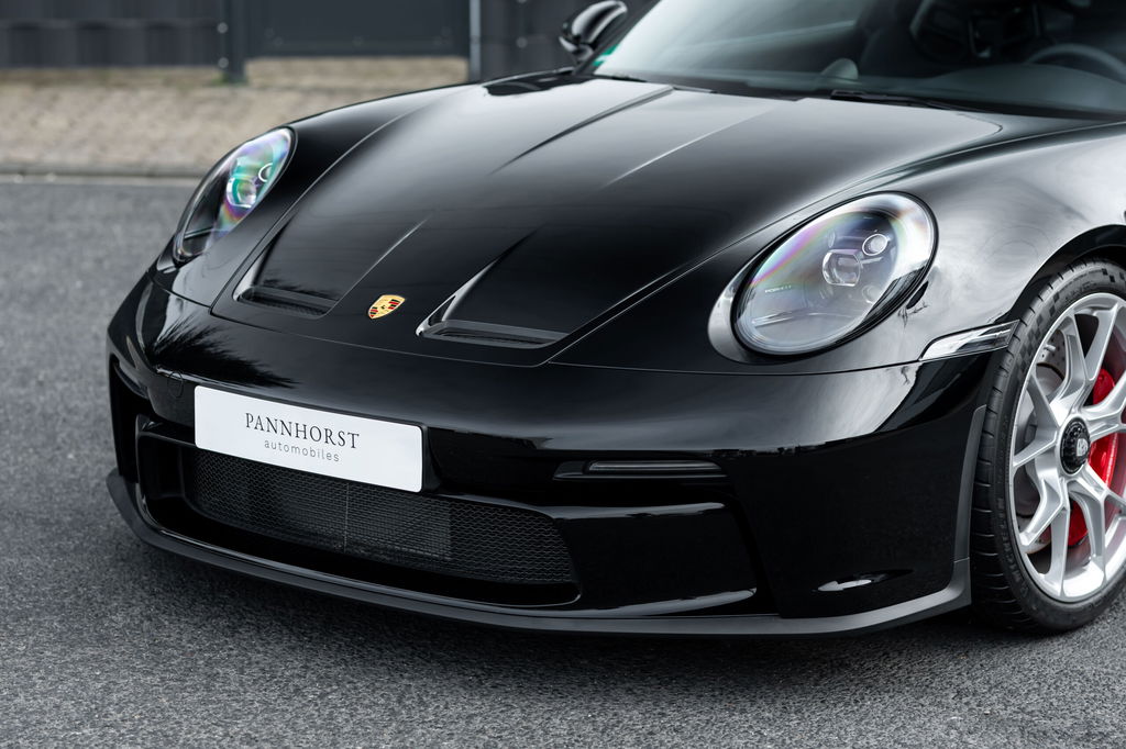 Porsche 992 GT3 Touring