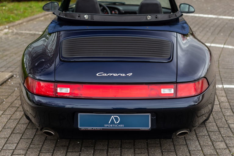 Porsche 993 Carrera 4