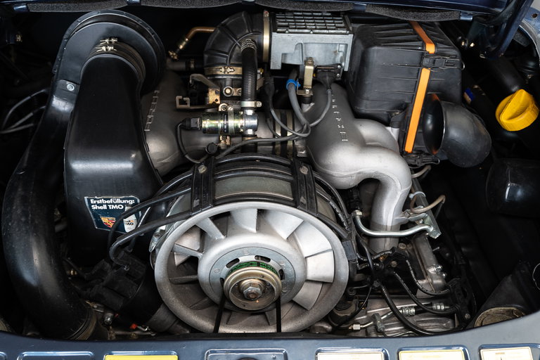 Porsche 911 Carrera 3.2