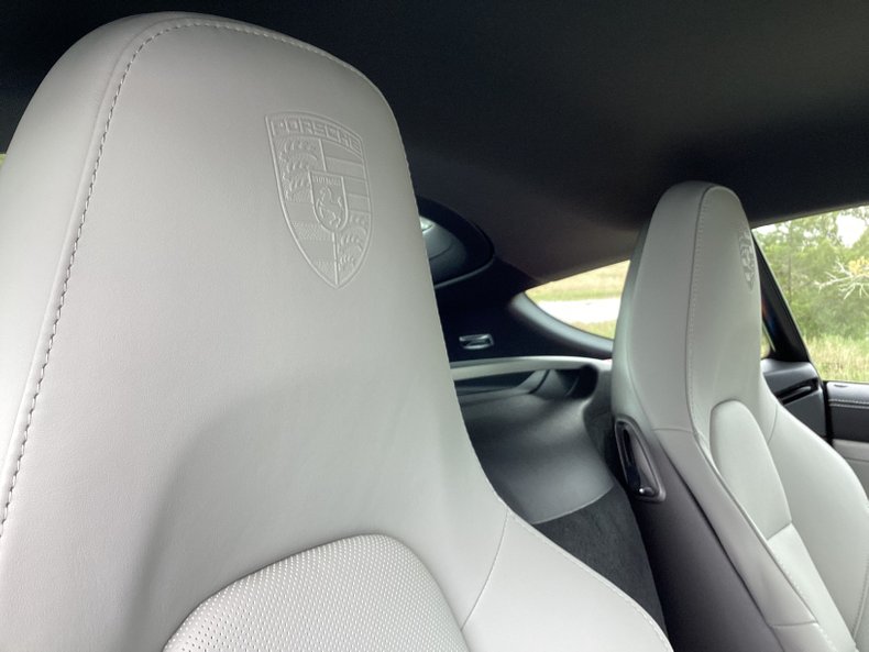 Porsche 718 Cayman S