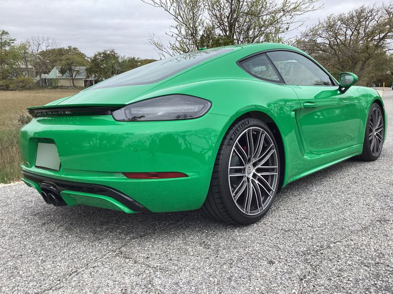 Porsche 718 Cayman S