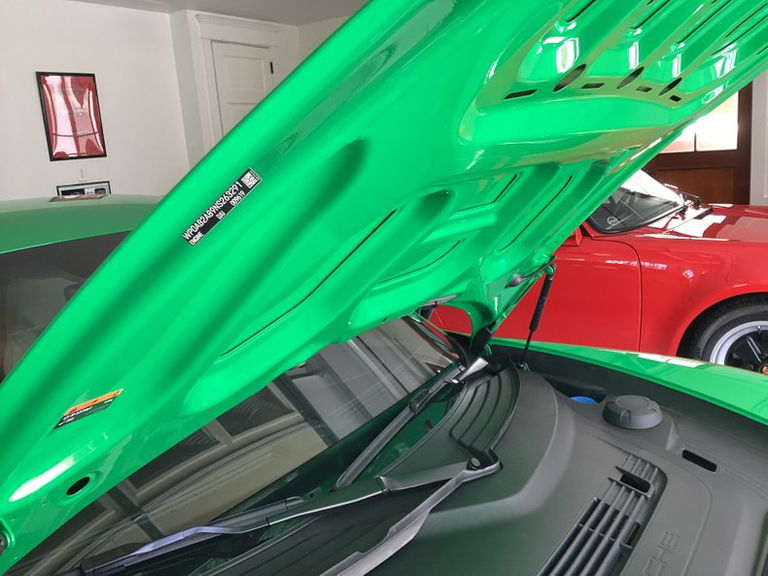 Porsche 718 Cayman S