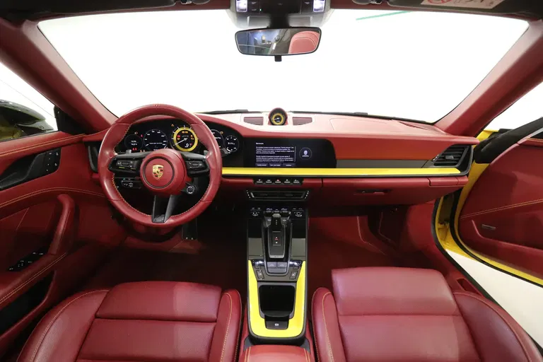 Porsche 992 Targa 4 GTS