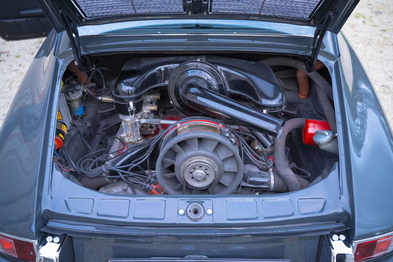 Porsche 911 S (F-Modell)