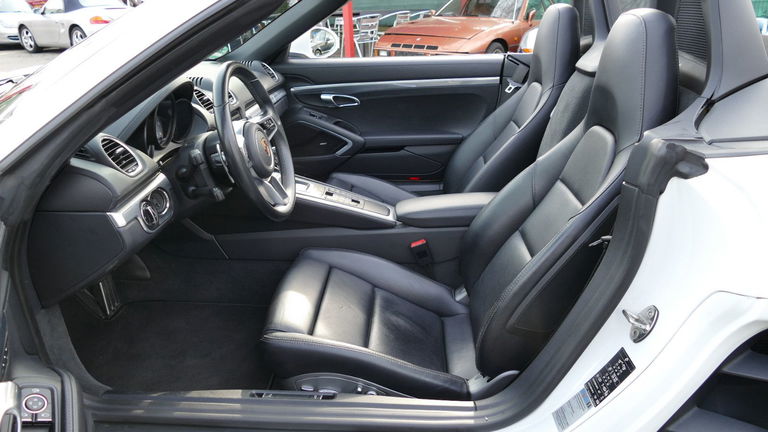 Porsche 718 Boxster S