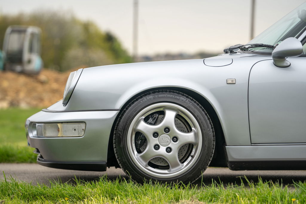 Porsche 964 Carrera RS