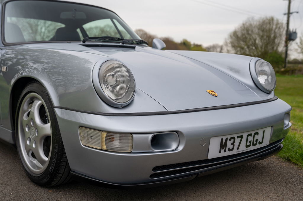 Porsche 964 Carrera RS