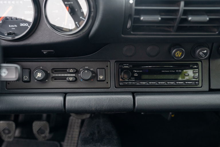 Porsche 964 Carrera RS