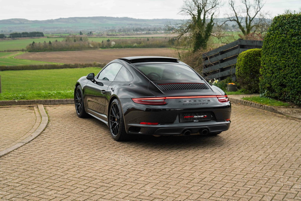 Porsche 991.2 Carrera 4 GTS