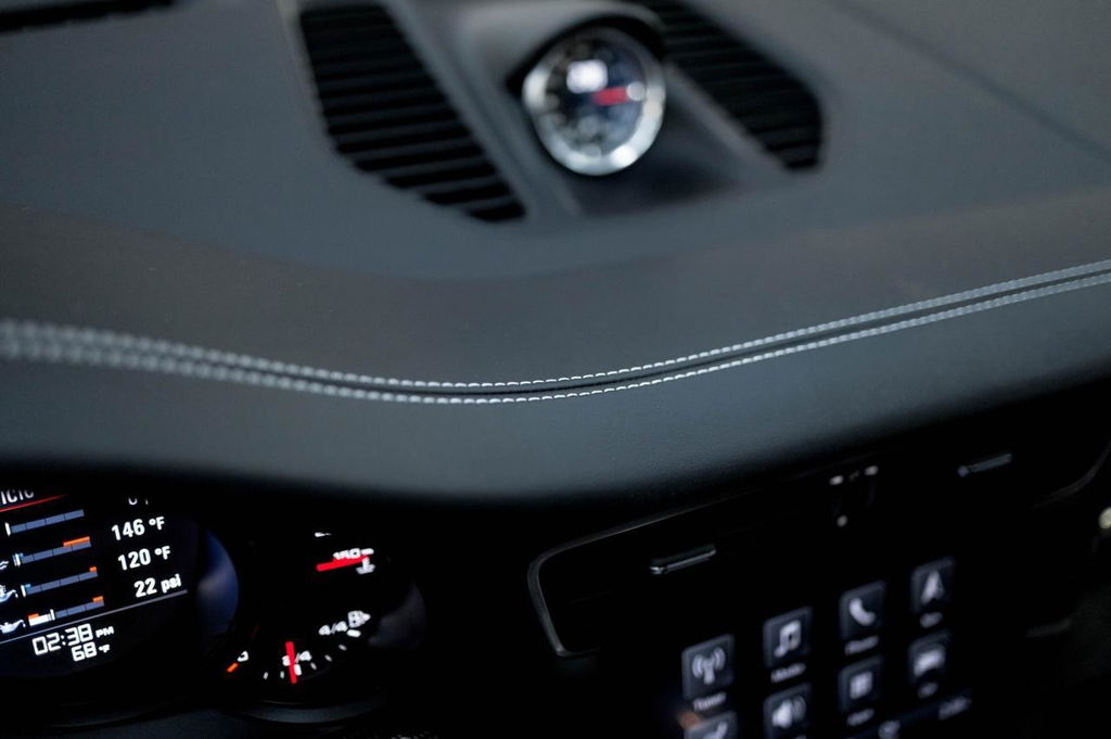 Porsche 991.2 Carrera GTS