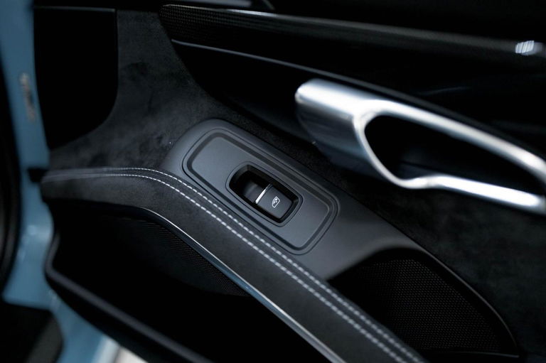 Porsche 991.2 Carrera GTS