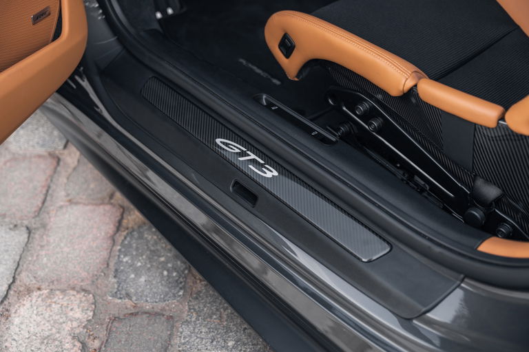 Porsche 992 GT3 Touring