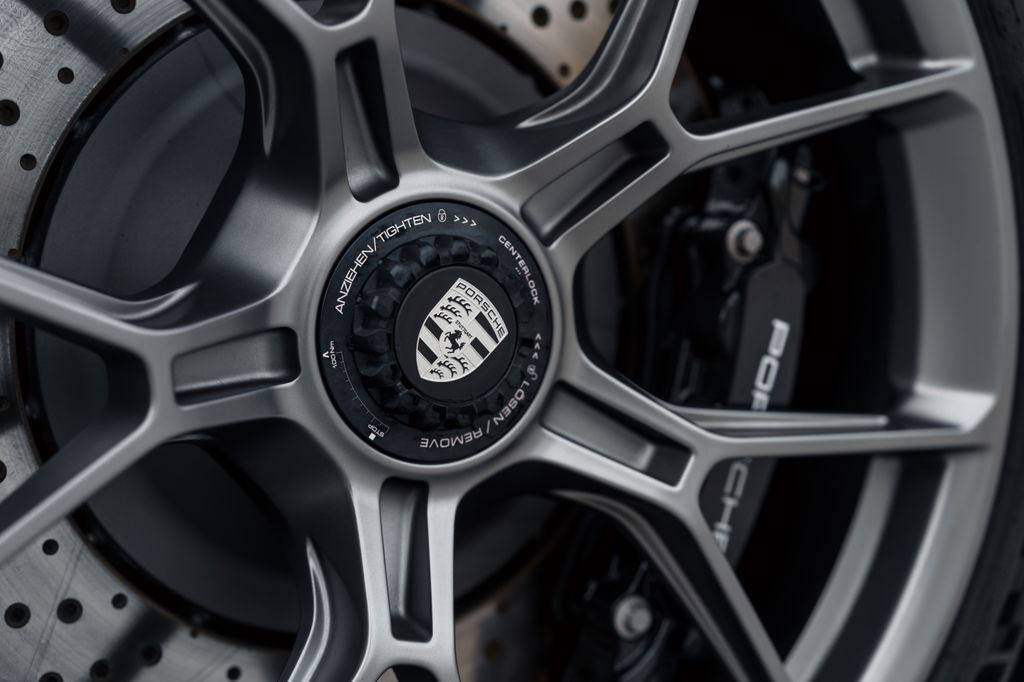 Porsche 992 GT3 Touring