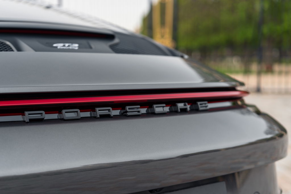 Porsche 992 GT3 Touring