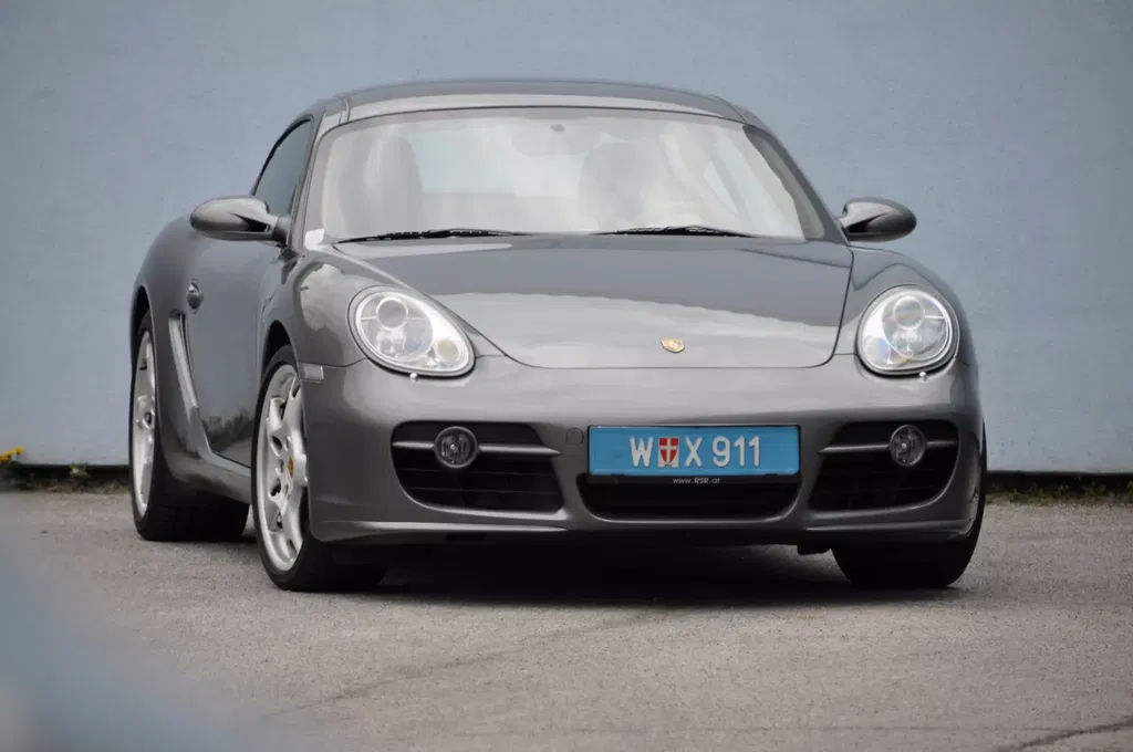 Porsche 987 Cayman S