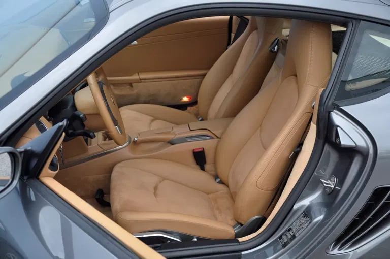 Porsche 987 Cayman S