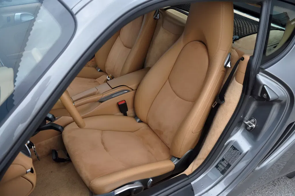 Porsche 987 Cayman S