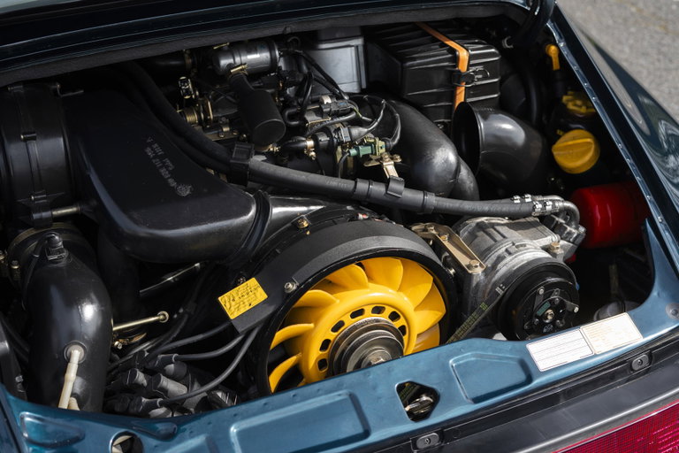 Porsche 964 Carrera 2
