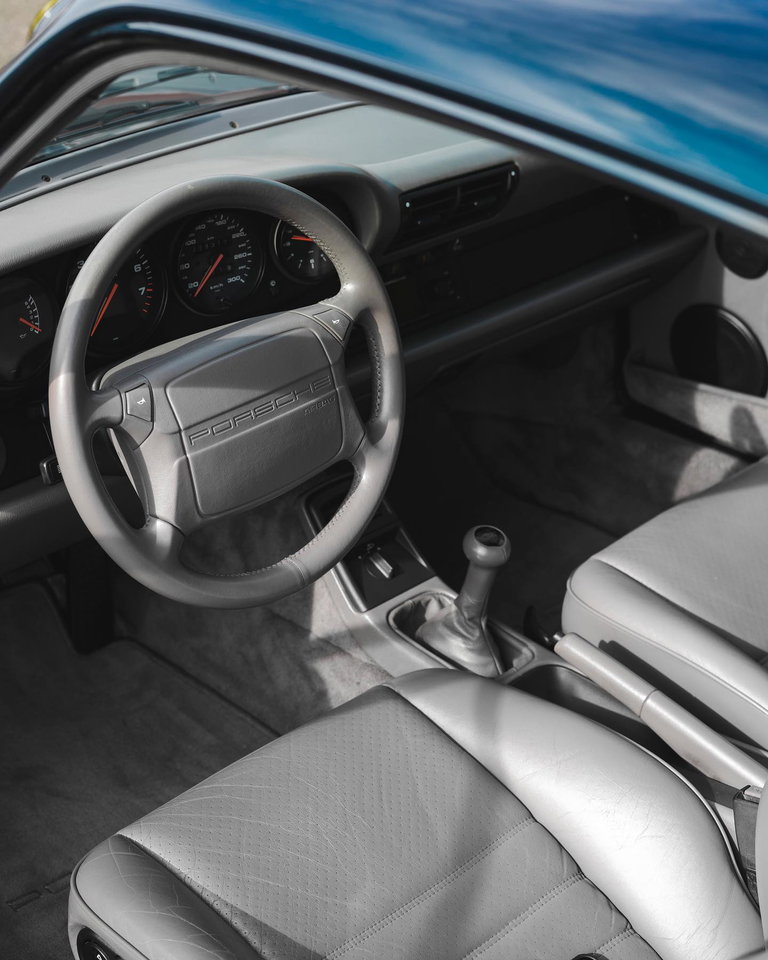 Porsche 964 Carrera 2