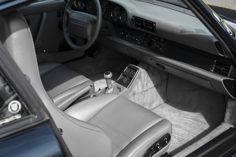 Porsche 964 Carrera 2