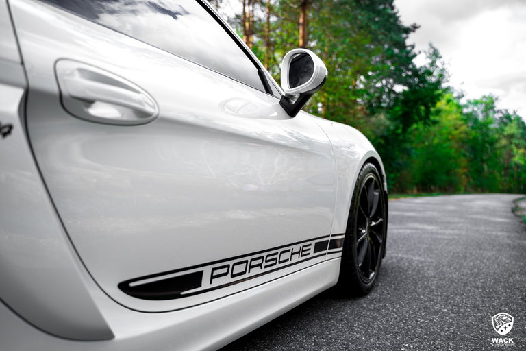 Porsche 981 Cayman GT4