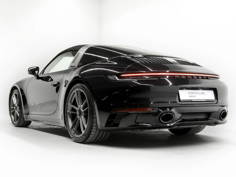 Porsche 992 Edition 50 Jahre Porsche Design