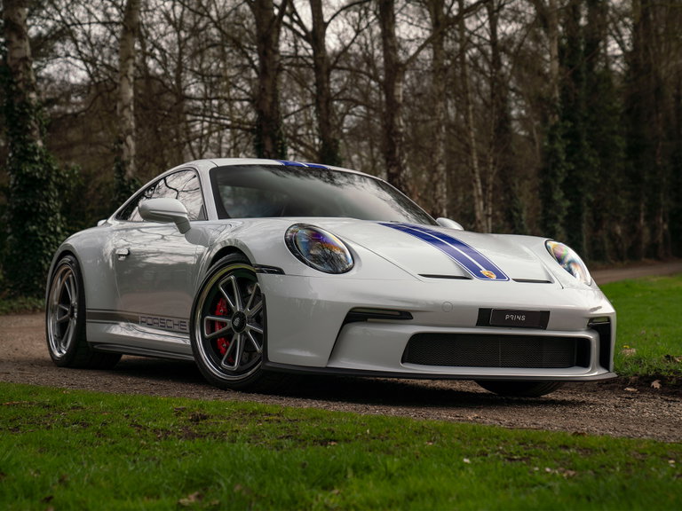 Porsche 992 GT3 Touring