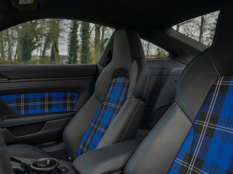 Porsche 992 GT3 Touring