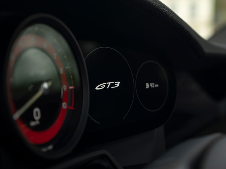 Porsche 992 GT3 Touring