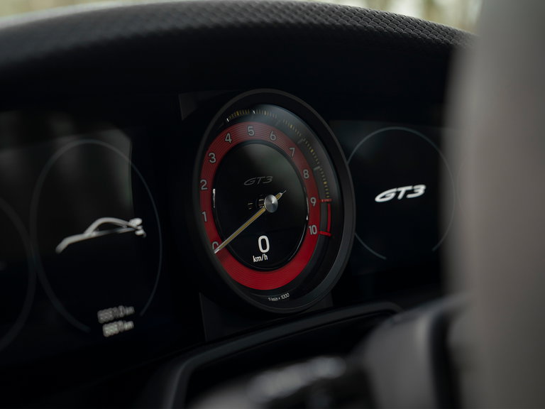 Porsche 992 GT3 Touring