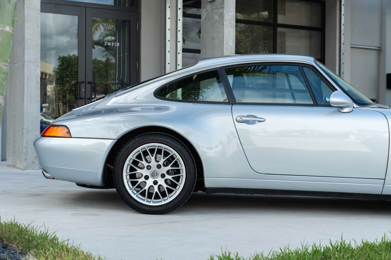 Porsche 993 Carrera
