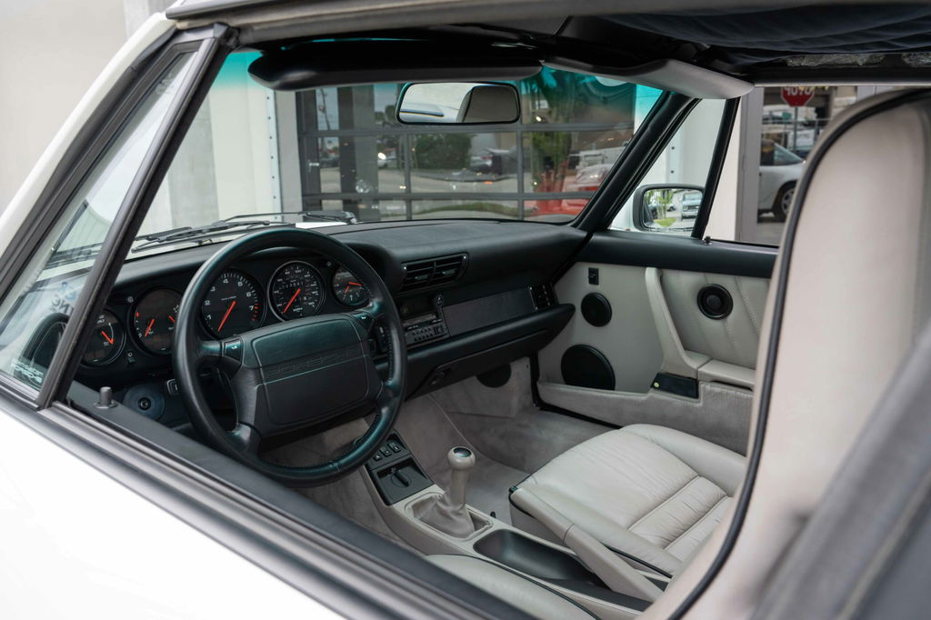 Porsche 964 Carrera 2