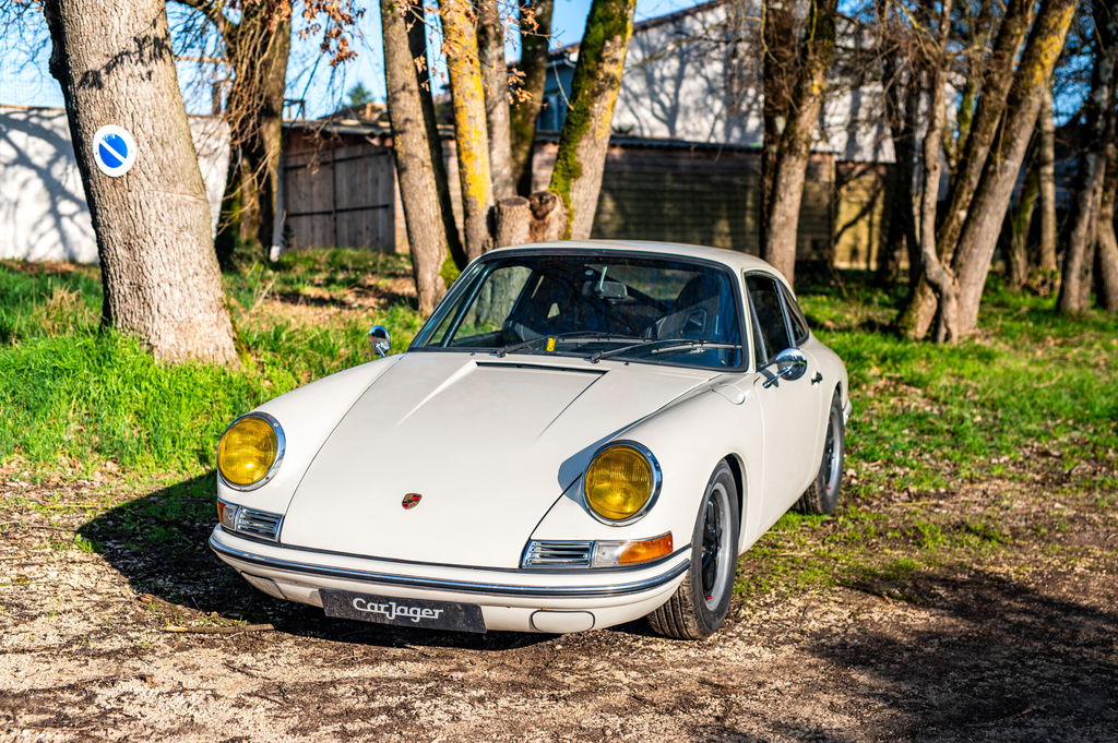 Porsche 911 (F-Modell)