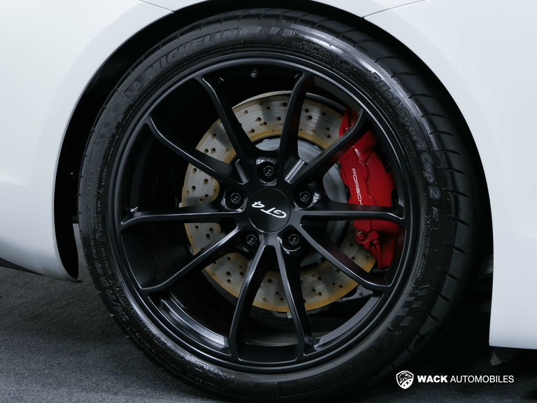 Porsche 981 Cayman GT4