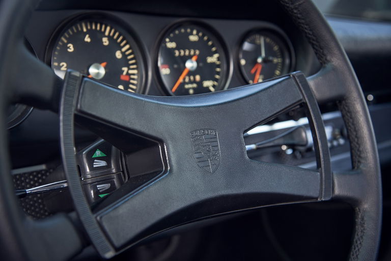 Porsche 911 S (F-Modell)