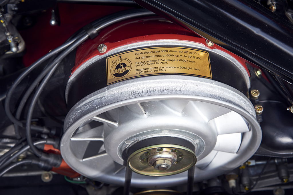 Porsche 911 S (F-Modell)