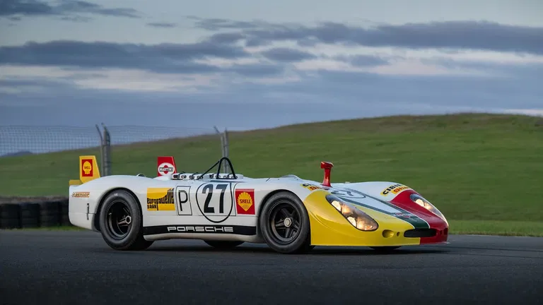 Porsche 908/02 Spyder