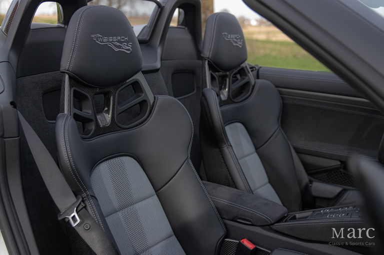 Porsche 718 Spyder RS