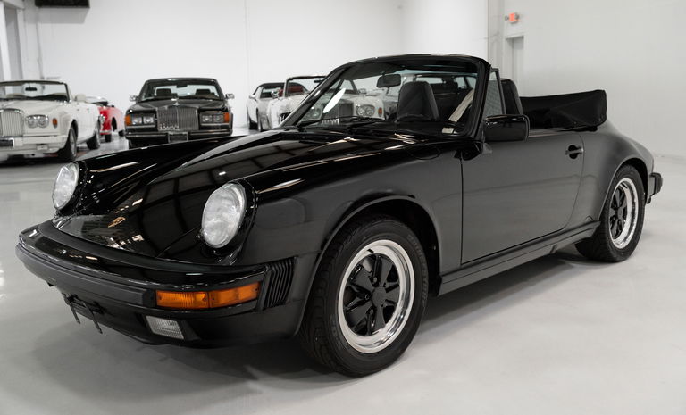 Porsche 911 Carrera 3.2 (US)